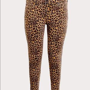 Torrid leopard print jegging.  Size 16R